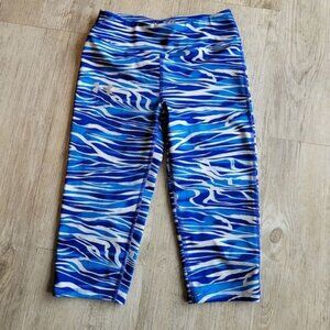 Youth Under Armour fitted cropped leggings, Medium